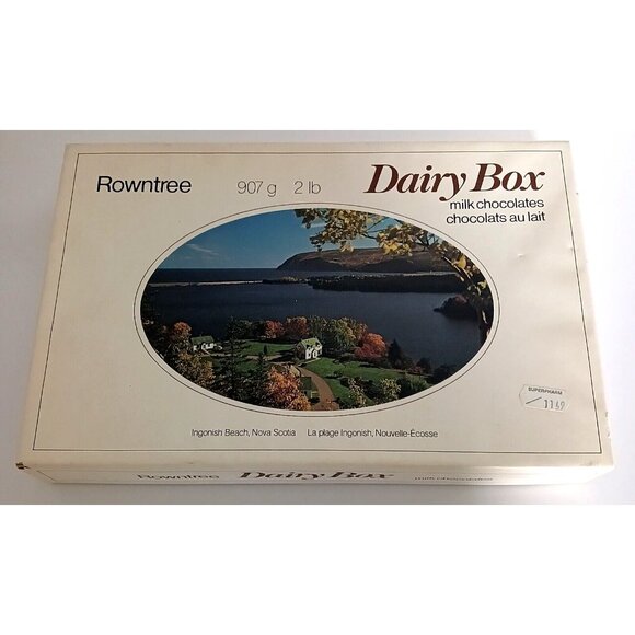 Vintage Rowntree Cardboar Dairy Box Chocolates Ingonish Beach Nova Scotia Canada - Picture 1 of 10